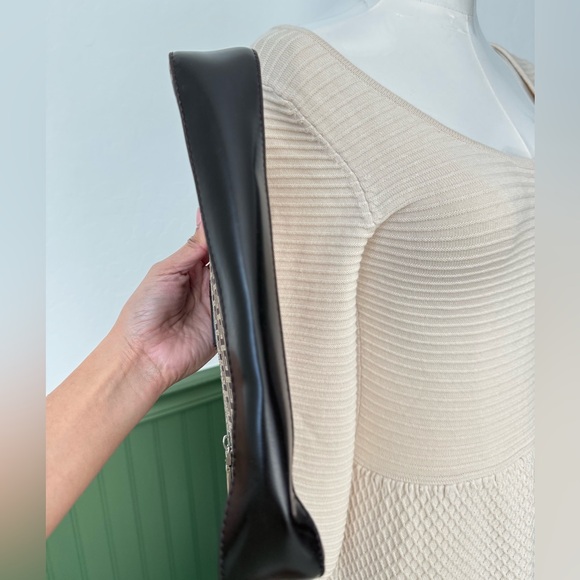 Vintage Guess Shoulder Bag Y2K style in Dark brown patent leather & Canvas VGUC - Picture 8 of 8